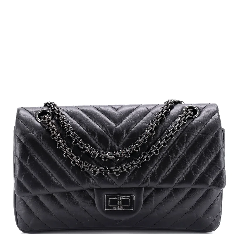 So Black Reissue 2.55 Flap Bag Chevron Aged Calfskin 225