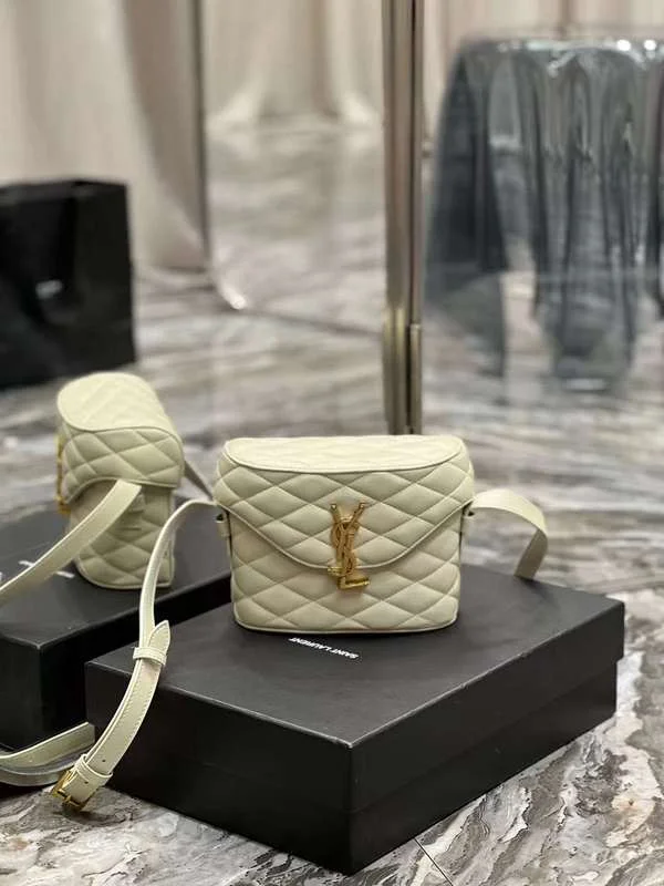 Yves Saint Laurent - Bags