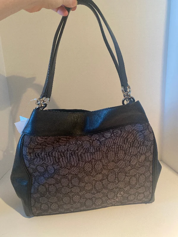 Handbag Designer By Coach  Size: Large