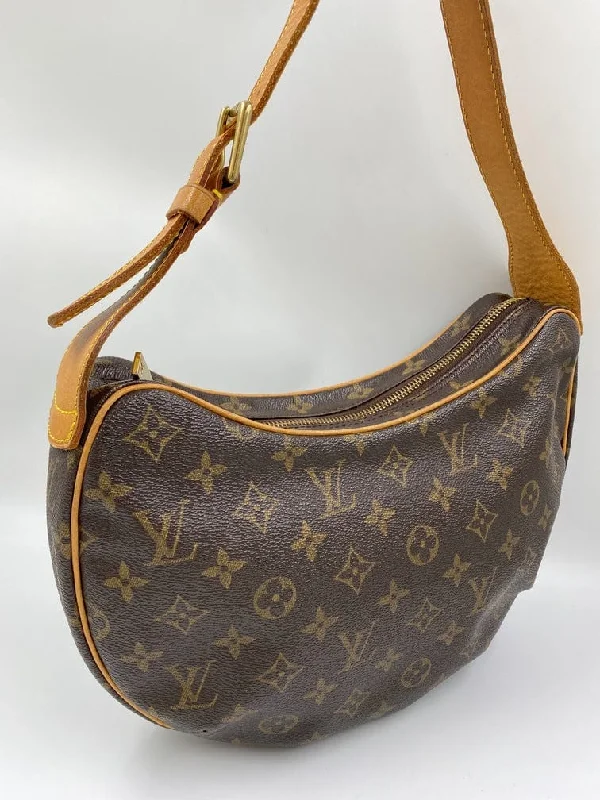 Louis Vuitton Croissant MM