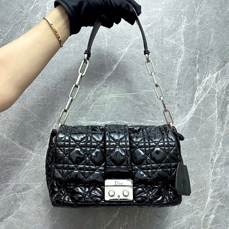 Cannage Quilted New Lock Lady Flap Black Patent Leather